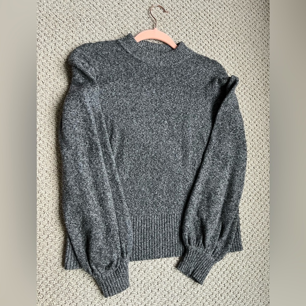 Textured Grey Billow Sleeved Soft Sweater Top